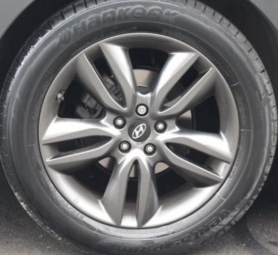 W/B Hyundai Black Chrome 